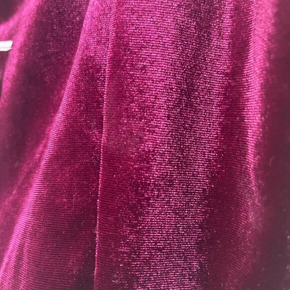 Maison d Amelie. Women's Sleeveless Square-Neck Crop Top.  Size M, NWT. Chamois. - Picture 6 of 7